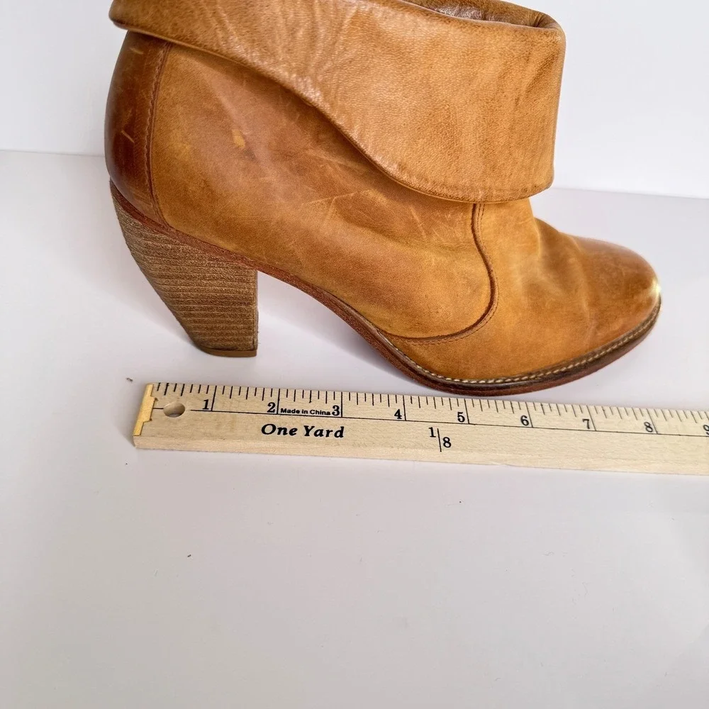 J Shoes Leather Brown Fold Over Ankle Booties Women 7.5 Block Heel Saloon Winter